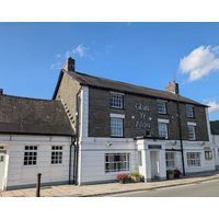 Glan Yr Afon Riverside