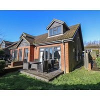 Rookley Lake Cottage