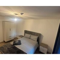 Luxury One Bedroom Apartment