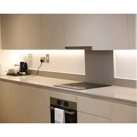 Urban Haven In Camberwell | Stylish Retreat With London City Convenience