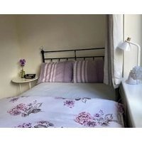 Cosy Studio Flat With Private Access In Guildfordnn
