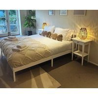 Woodfalls Luxury Getaway Sleeps 6