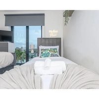 Luxury Springwell Gardens City Apartment