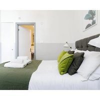 Glorious Self Contained 1 Bedroom Flat Kensington