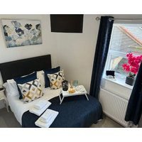 Elegant City Retreat