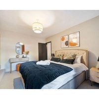 Chic Garden Escape in Clifton