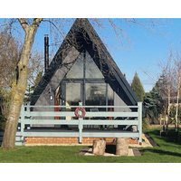 Sunflower Lodge Romantic With Hot Tub In Misterton