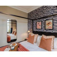 Pembroke House | 1 Bed Apartment | Four Poster