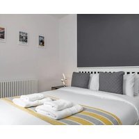 Castle Esplanade Apartment