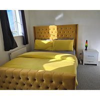 Glams2bed House