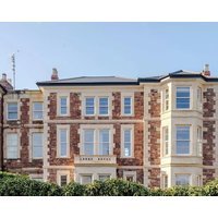 Pembroke House | 1 Bed Apartment | Courtyard