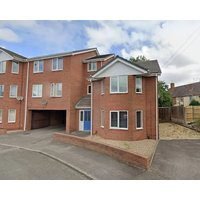 Charming 2-bedroom Apartment In The Birmingham/dudley Area With Private Parking