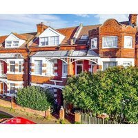 Pure Edge beach guest house with Sea view