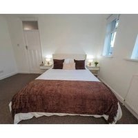 Cosy House By Wembley Stadium With Parking