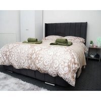 Cosy And Get Away And Stress Free Stay With Us 5-10 Mins Away From City Centre!