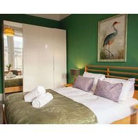 Newly Renovated Flat In Trendy Finnieston