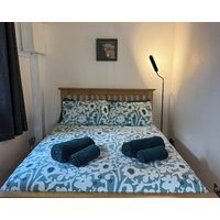 Studio With A Viewnbetween Glencoe And Fort William Close To The Shore.