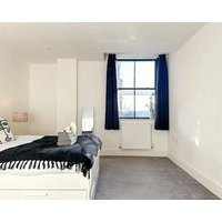 New - St James - City Centre Modern Apartment