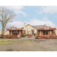 Bear Claw Lodge Pet Friendly With A Garden In Castlerock