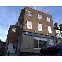 Oak Lodge Modern Apartment In Telford