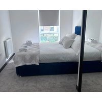 A Beautiful Entire 2-bedroom Apartment In Harlow With An Easy Commute To London.