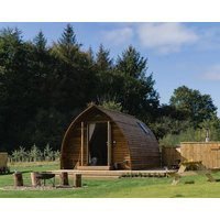 Cosy Rural Cabin With Private Hot Tub