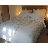 St Cuthberts Keep Luxury Accommodation In The Heart Of Bedford