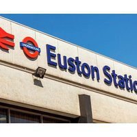 Modern 2bdr W/free Parking & Balcony Near Wembleys