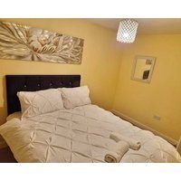 Family-friendly 3br - Parking London Access