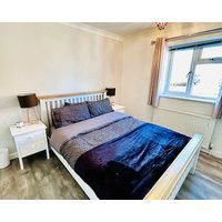 Beautiful Fully Equipped Pet Friendly 3 Bedroom House In Shakespeare County.