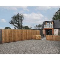 Wee Smithy Pet Friendly Country Holiday Cottage In Munlochy