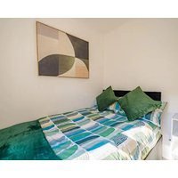 Deluxe Two Bedroom Apartment