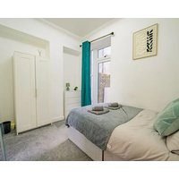 Luxury 1 Bed Apartment - Cardiff