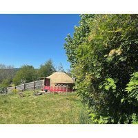 Yurt Retreat - Overlooking The River Blackwater