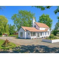 Spa Cottage With Mineral Water Spa Cottage With Mineral Water