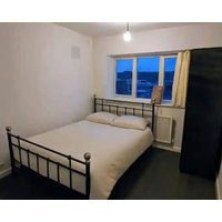 Lovely 3-bed Home - 2 Baths - Garden - Parking - Ultrafast Wifi