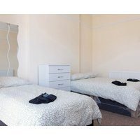 Brookvale Guest House Room 1