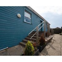 Cliff Cottage - Luxurious Seaview Retreat