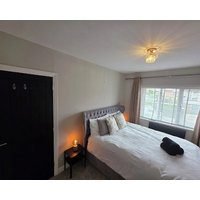 Stunning property with Summer house