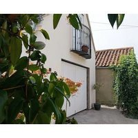 Grove View Studio Apartment