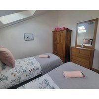 Cosy Cottage With Private Hot Tub In East Devon