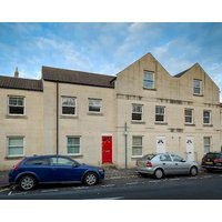 Bath Breaks Apartments