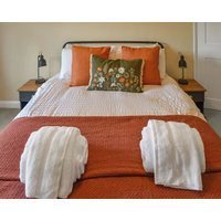 3 bedroom accommodation in Eakring