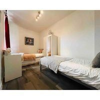 Private Rooms Sleeps 7 with Wi-Fi