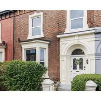 Onslow House - Air Host & Stay - 5 bed Sleeps 14
