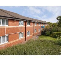 Travelodge Swansea M4