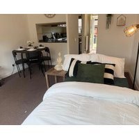 Blakelands 2bed house