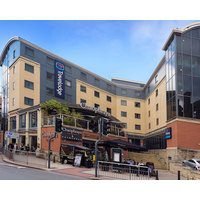 Travelodge Leeds Central