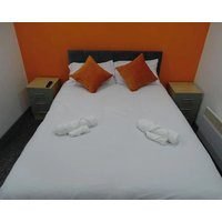 Apartment-Shower-Modern-City View