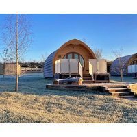 Beautiful villa for 5 guests with WIFI and terrace